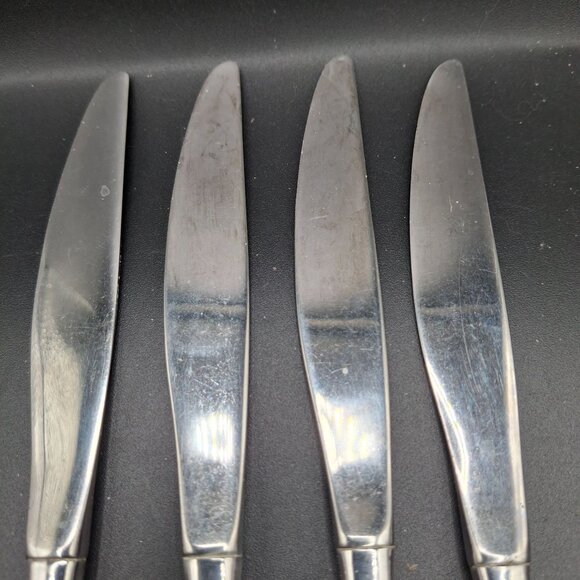 Oneida Lisbon Distinction Stainless Butter Knives Set Of 4 No Black Offset - Picture 4 of 4
